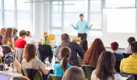 国际妇女节之际Catalyst将推出打破无意识偏见全球活动